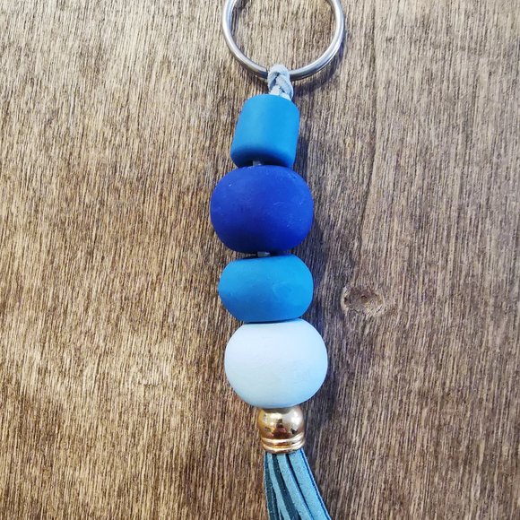 Handmade Blue Keychain - Picture 2 of 3